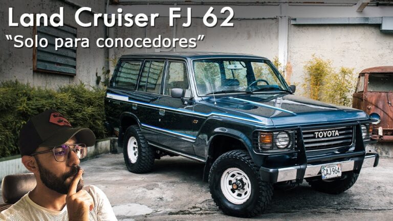 Dónde puedo encontrar la camioneta Toyota de Marty McFly 5 camioneta toyota en paisaje urbano retro