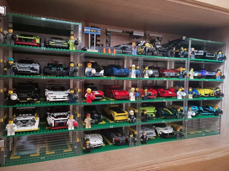 carros de lego speed champions en exhibicion