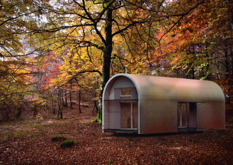 casa prefabricada de madera en la naturaleza