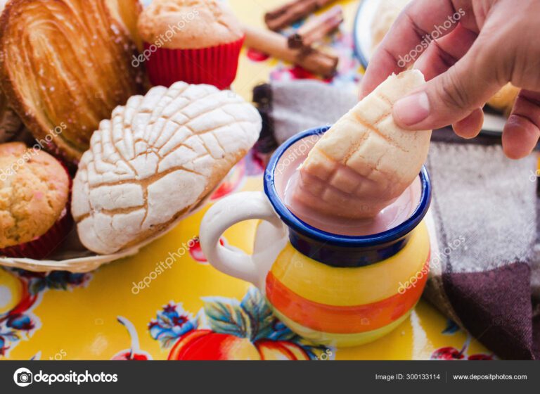 Qué es "El Buen Tono" y qué ofrece en Celaya, Guanajuato 9 chocolate caliente y pan dulce artesanal