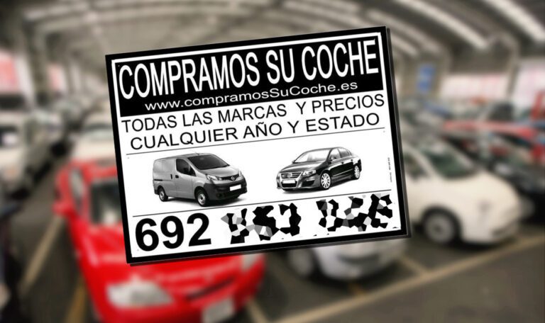 coche con letrero de vendido aparcado