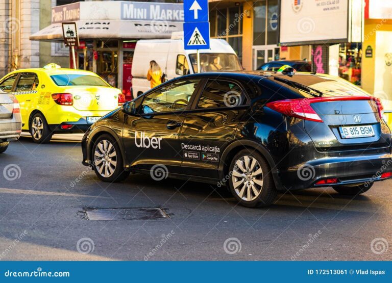Cómo puedo inscribir mi carro en Uber y empezar a trabajar 20 coche de uber en una carretera urbana