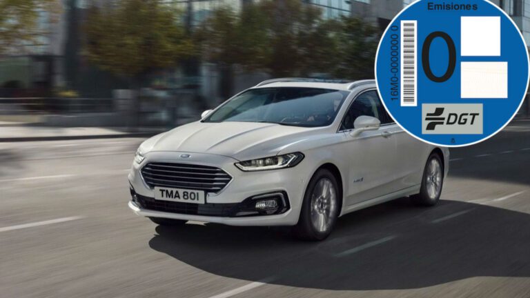 coche nuevo con etiqueta de defectuoso