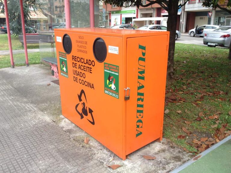 contenedor de aceite usado en reciclaje