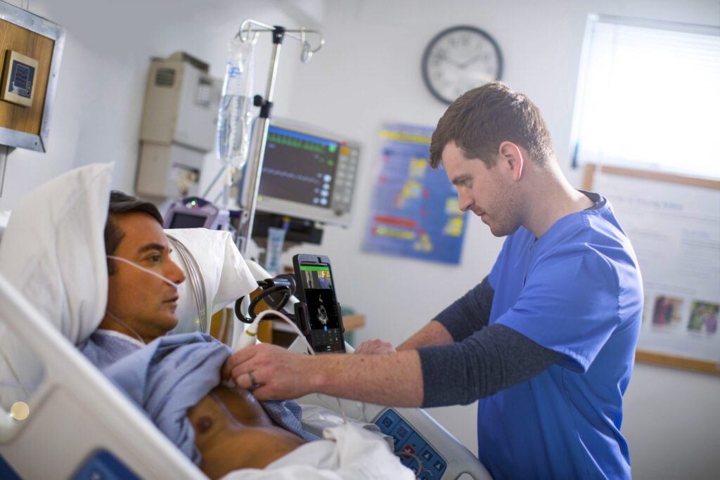 Cuál es la diferencia entre código azul y código rojo en hospitales 6 Cuál es la diferencia entre código azul y código rojo en hospitales