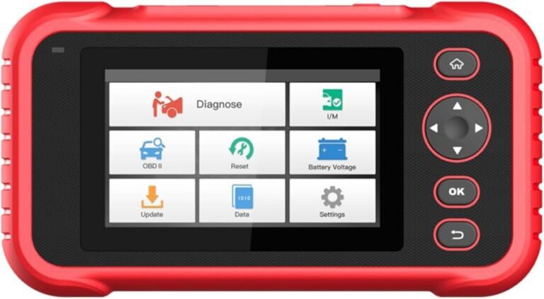 escaner automotriz en uso profesional