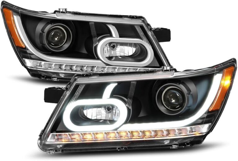 faros led brillantes sobre un dodge journey
