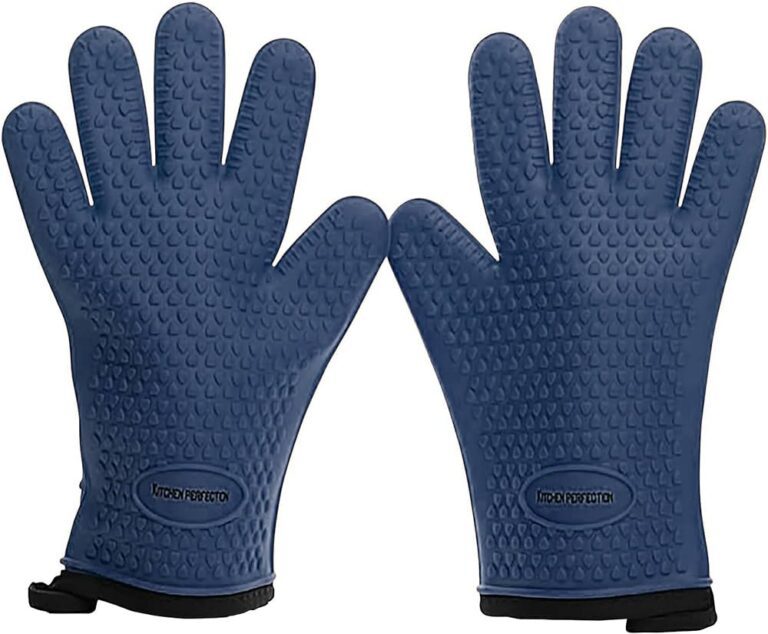 guantes resistentes al calor en accion