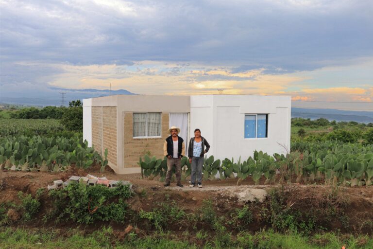 hogar sostenible y comunidad en mexico