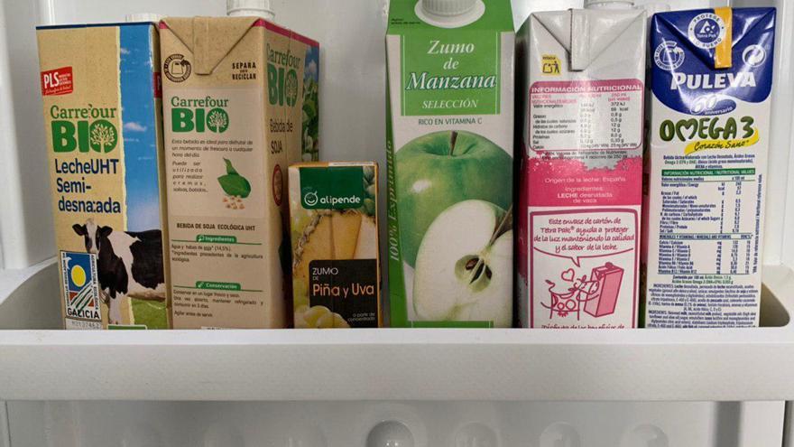 Cuánto tiempo dura la leche en Tetra Pak después de abrirla 1 leche en tetra pak abierta en mesa