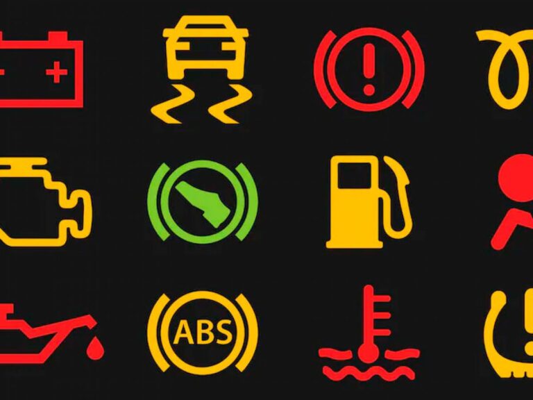 luces de advertencia en el tablero del auto