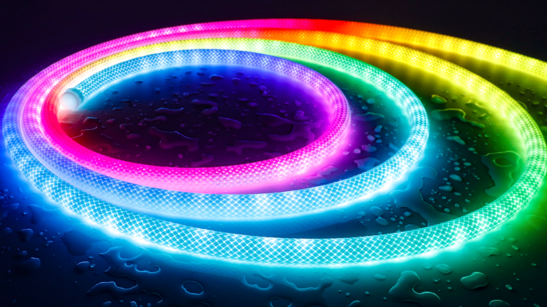 luces led neon flexibles en un ambiente moderno