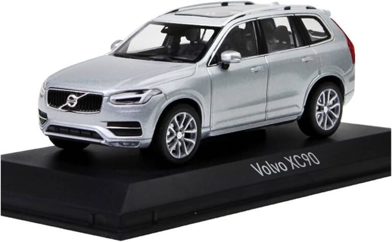 modelos de volvo en exhibicion