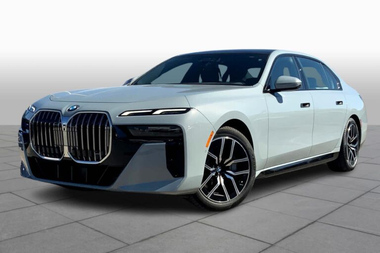 modelos recientes de bmw en exhibicion