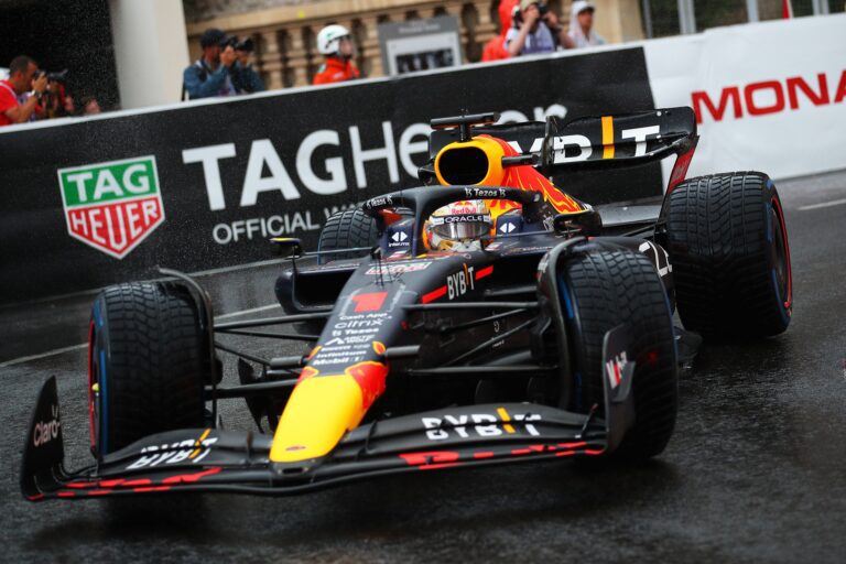 A qué hora se lleva a cabo el Gran Premio de Mónaco este año 10 monaco grand prix con coches de carreras