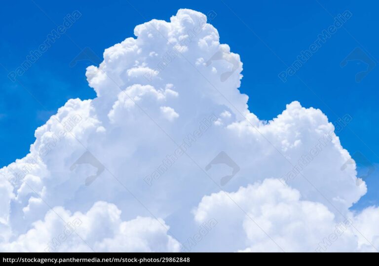 De qué están compuestas las nubes y cómo se forman en la atmósfera 20 nubes esponjosas en un cielo azul