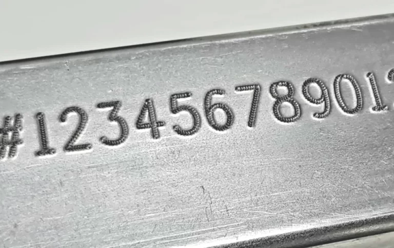 El NIV es lo mismo que el número de serie del vehÃculo 17 numero de identificacion de vehiculo en close up