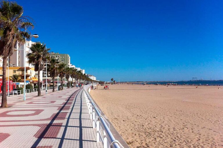 Qué lugares turÃsticos visitar en El Puerto de Santa MarÃa 27 playas de el puerto de santa maria
