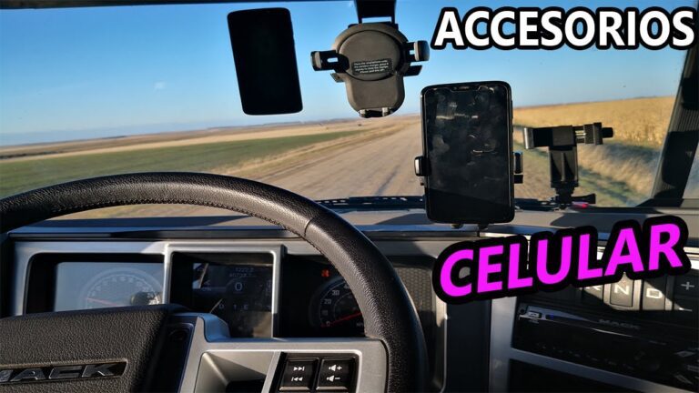 porta celular para auto en uso