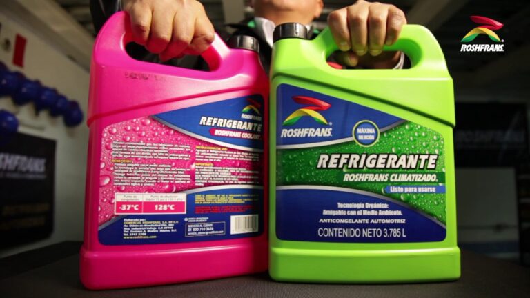 productos anti frizz en un automovil